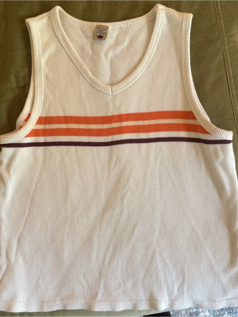 American Eagle Outfitters White Ribbed V‑Neck Tank
